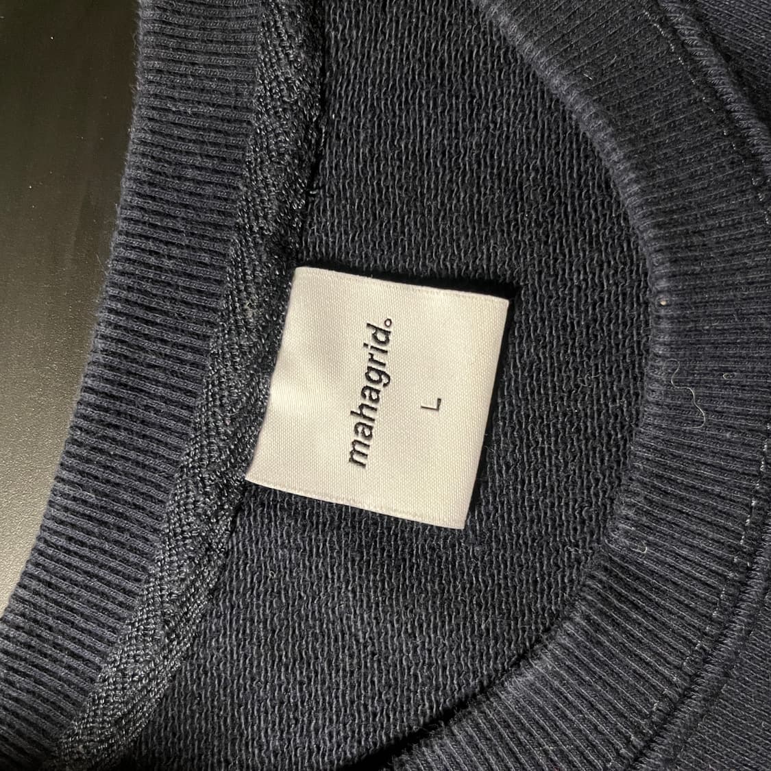 마하그리드 맨투맨 네이비 상품이미지5