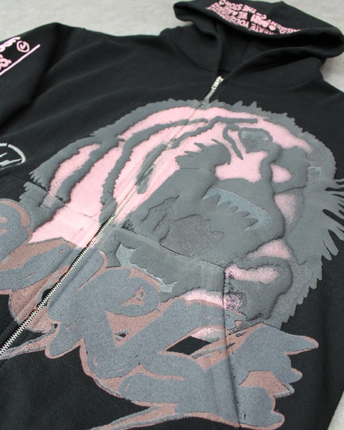 트래비스 스캇 캑터스잭 프라그먼트 선라이즈 집업 상품이미지1