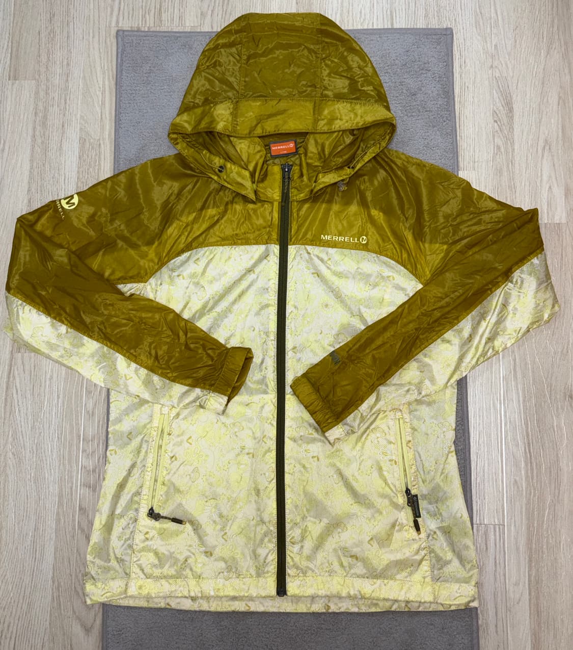 [S급] 봄맞이🌸 실물존예❗️ 머렐 바람막이 옐로우 L 상품이미지3