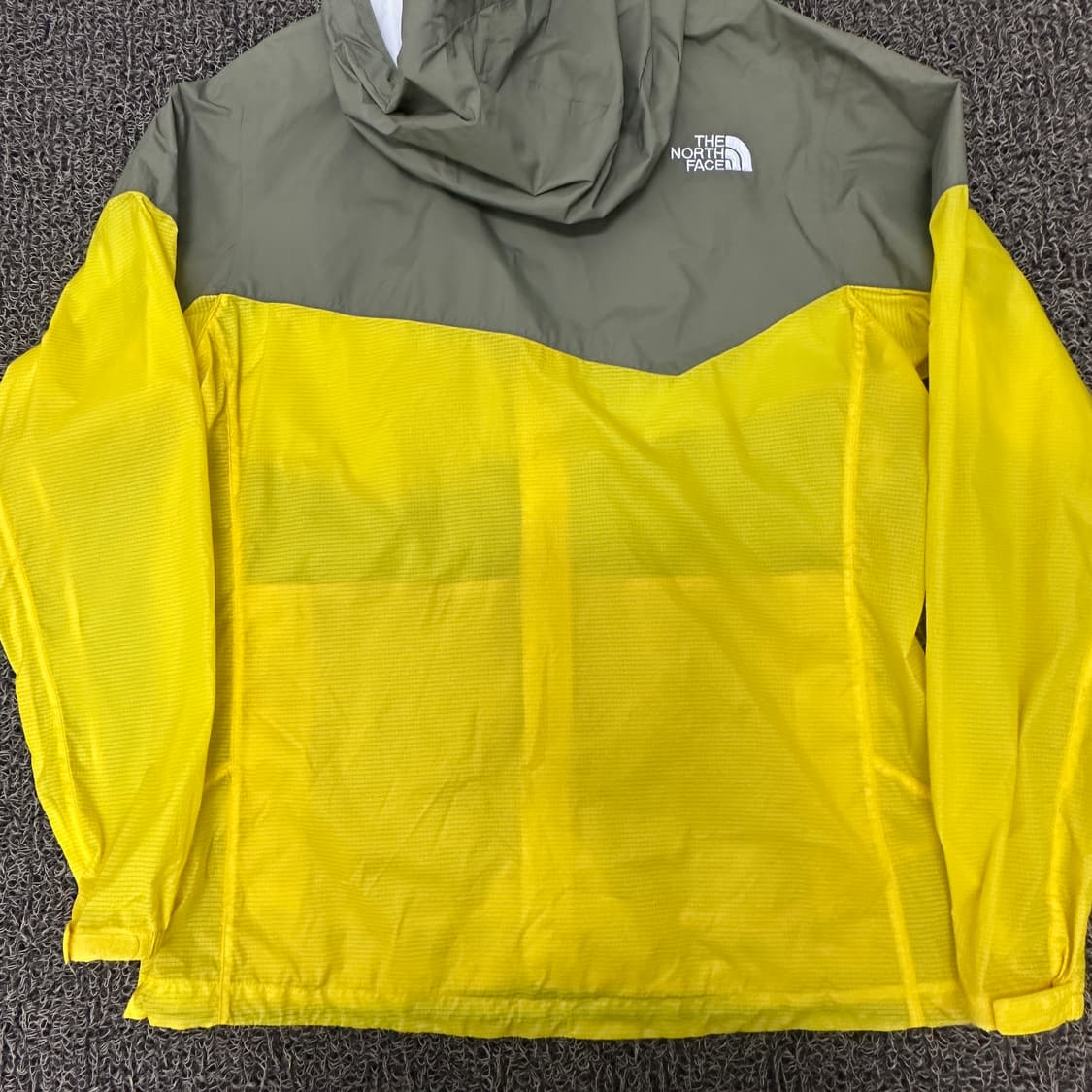 노스페이스 여성 바람막이 자켓 옐로우 100(2XL) 상품이미지8