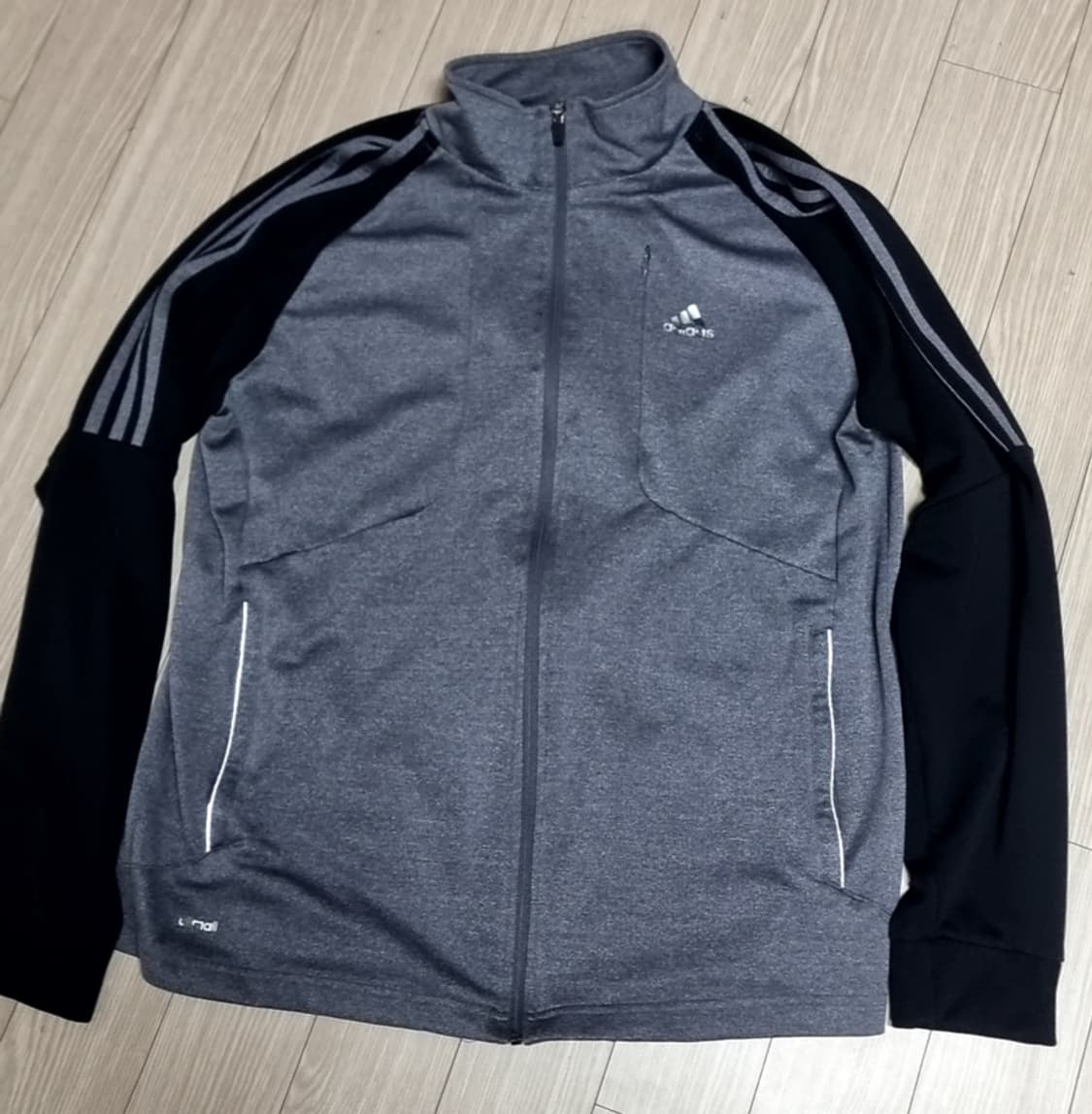 빈티지 아디다스 그레이 블랙 삼선 트랙탑(105) 상품이미지1