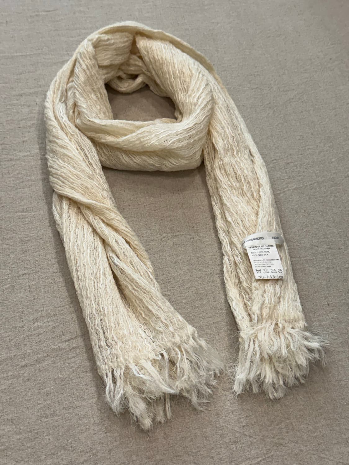 요지야마모토 00s 울실크 크링클 머플러 상품이미지2