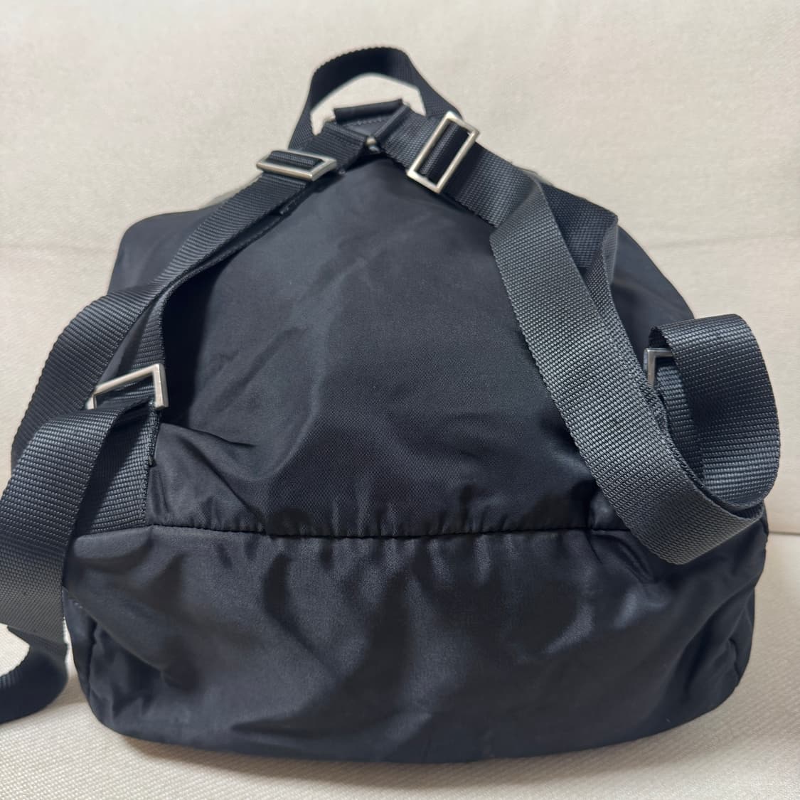 프라다 벨라 백팩 미디움 상품이미지2