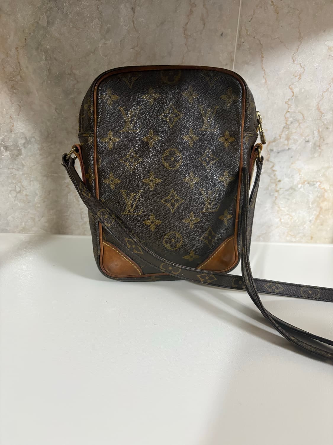 루이비통 모노그램 아마존 크로스백 상품이미지2