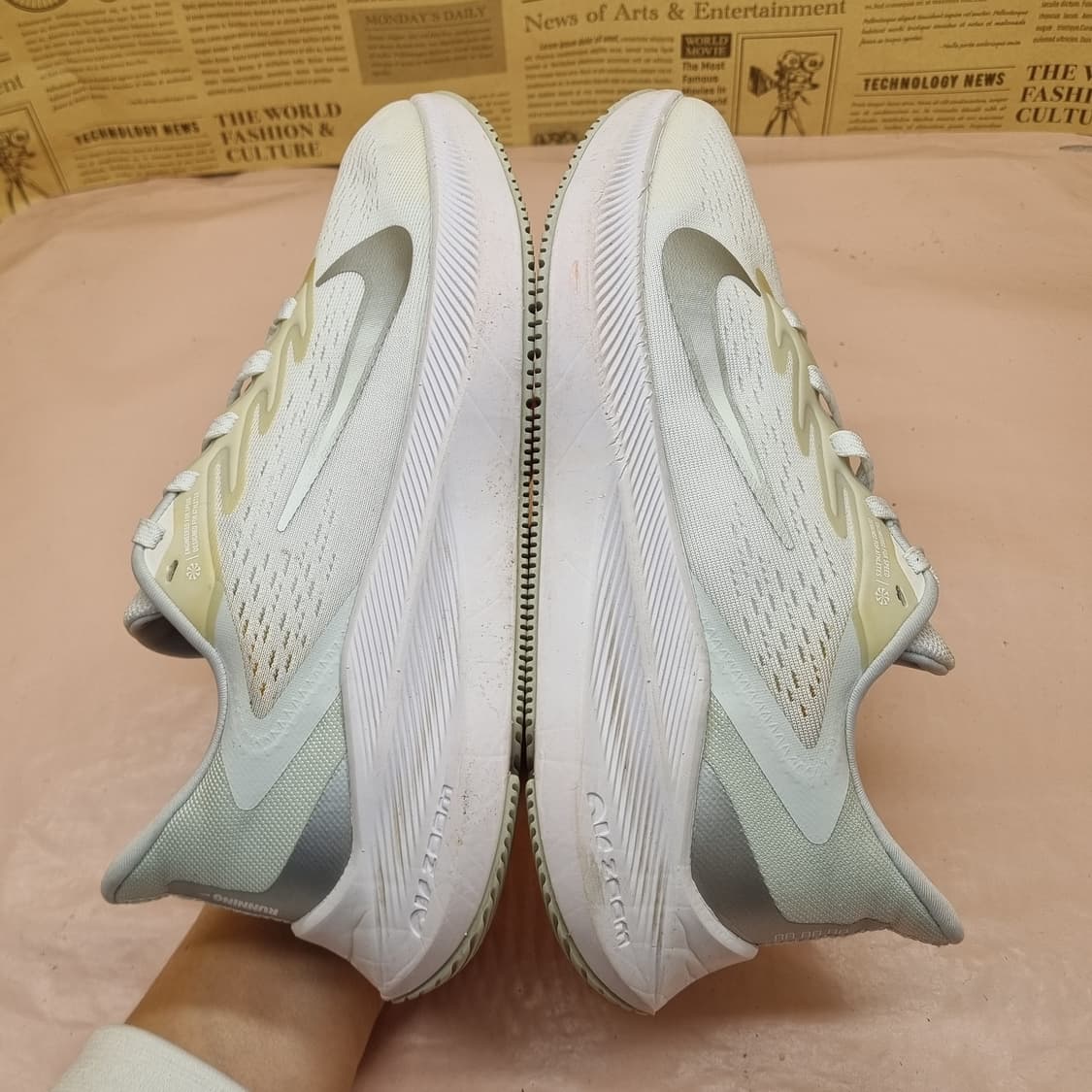 나이키 에어 줌 윈플로7 여성런닝화230 상품이미지5