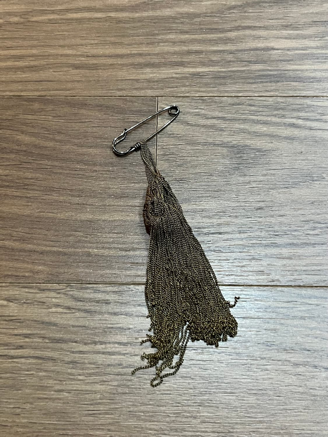 [새상품] 앤드뮬미스터 테슬 브로치 상품이미지1