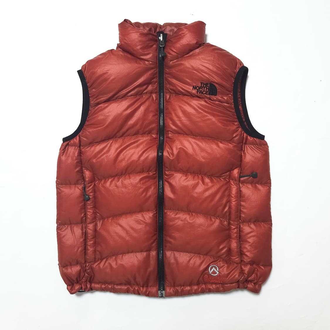 노스페이스 아콘카구아 경량 다운 베스트 패딩 조끼 테라코타 상품이미지1