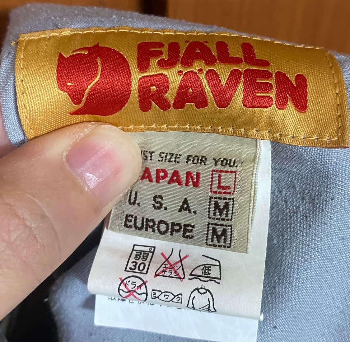 [FJALLRAVEN] 피엘라벤 카키색 카고 트라우저 L사이즈 상품이미지8