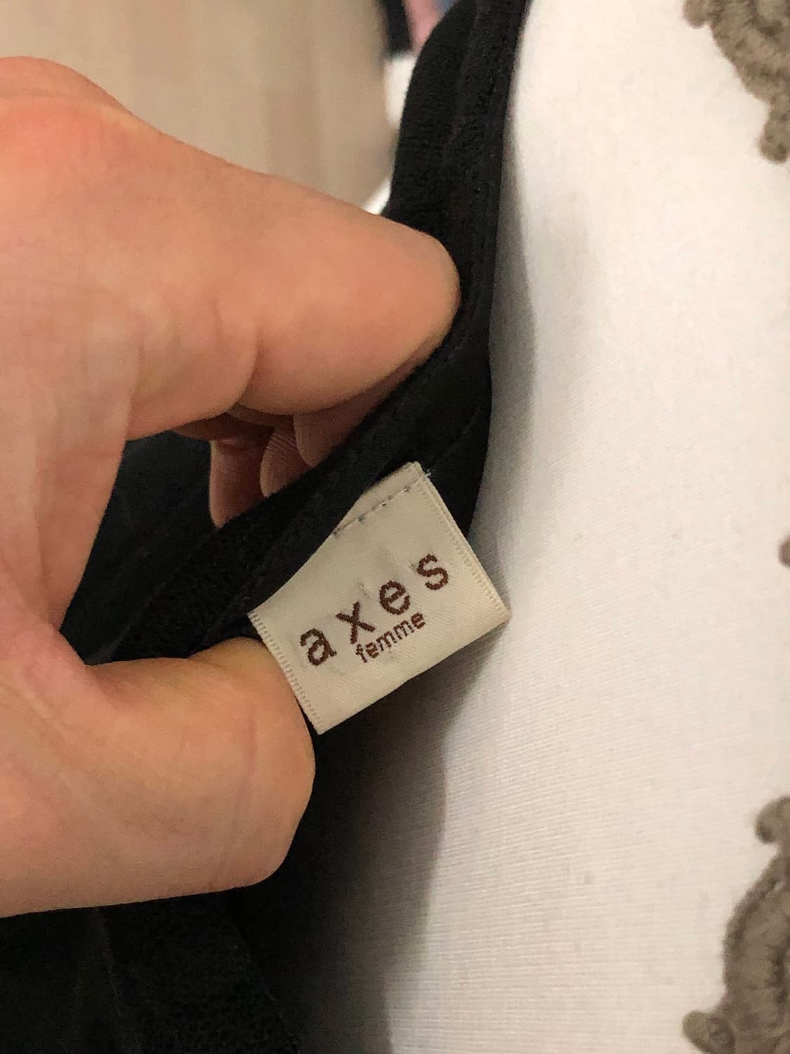 빈티지 엑시즈팜 자수 디테일 블랙 쉬폰 모리걸 레이어드 나시 상품이미지3