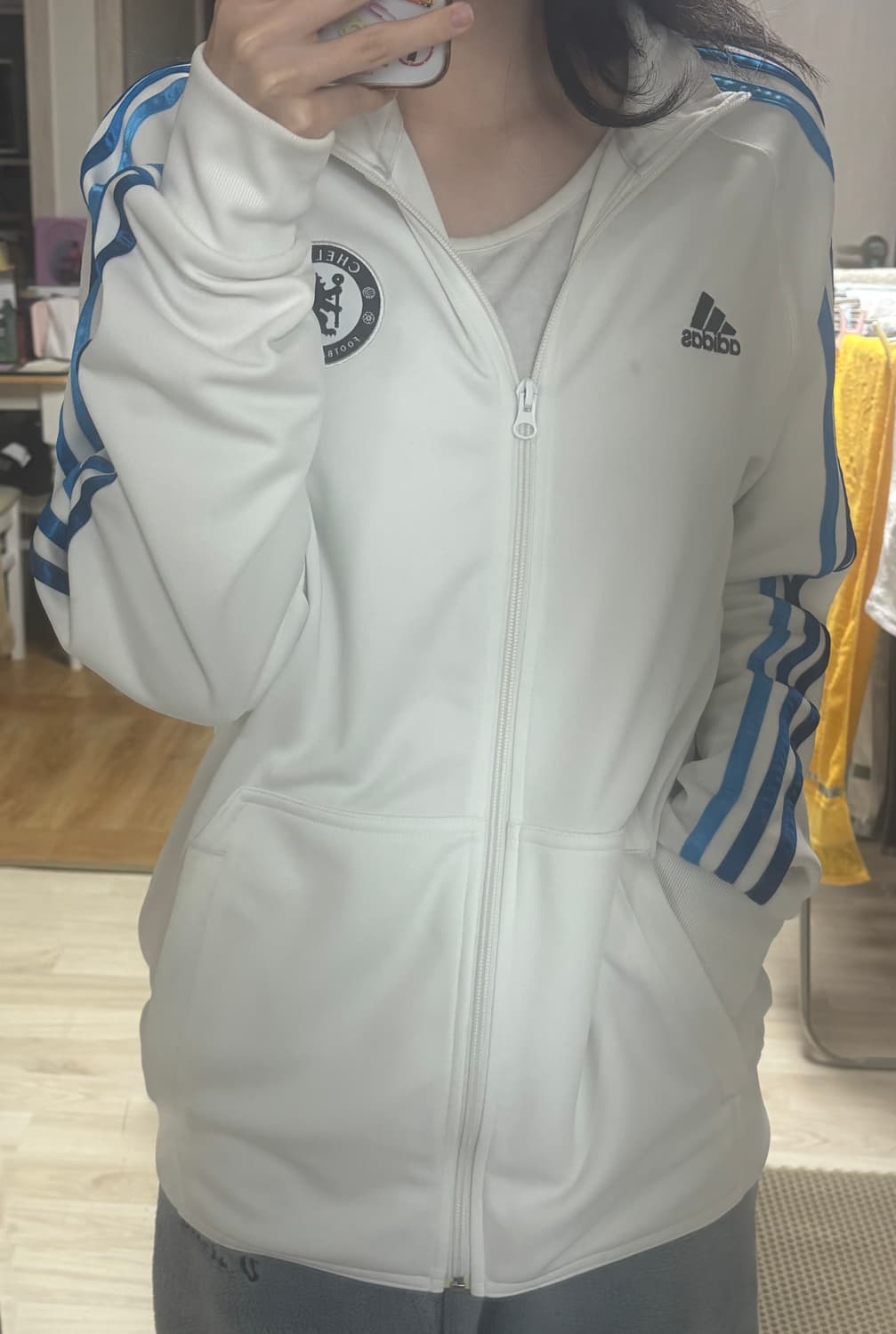 착샷O) 아디다스 첼시져지 상품이미지4