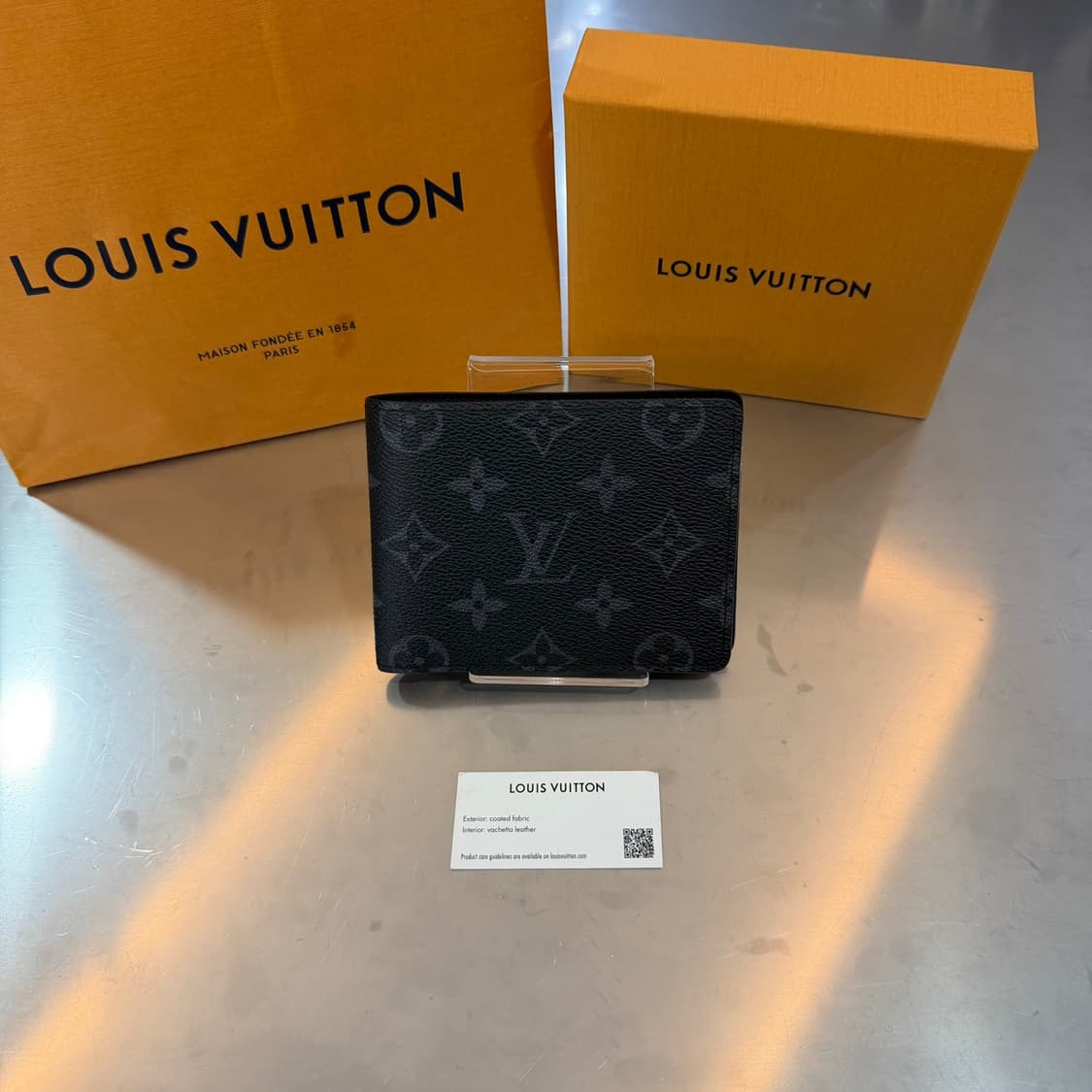 [리오브] 루이비통 이클립스 모노그램 멀티플 반지갑 상품이미지1