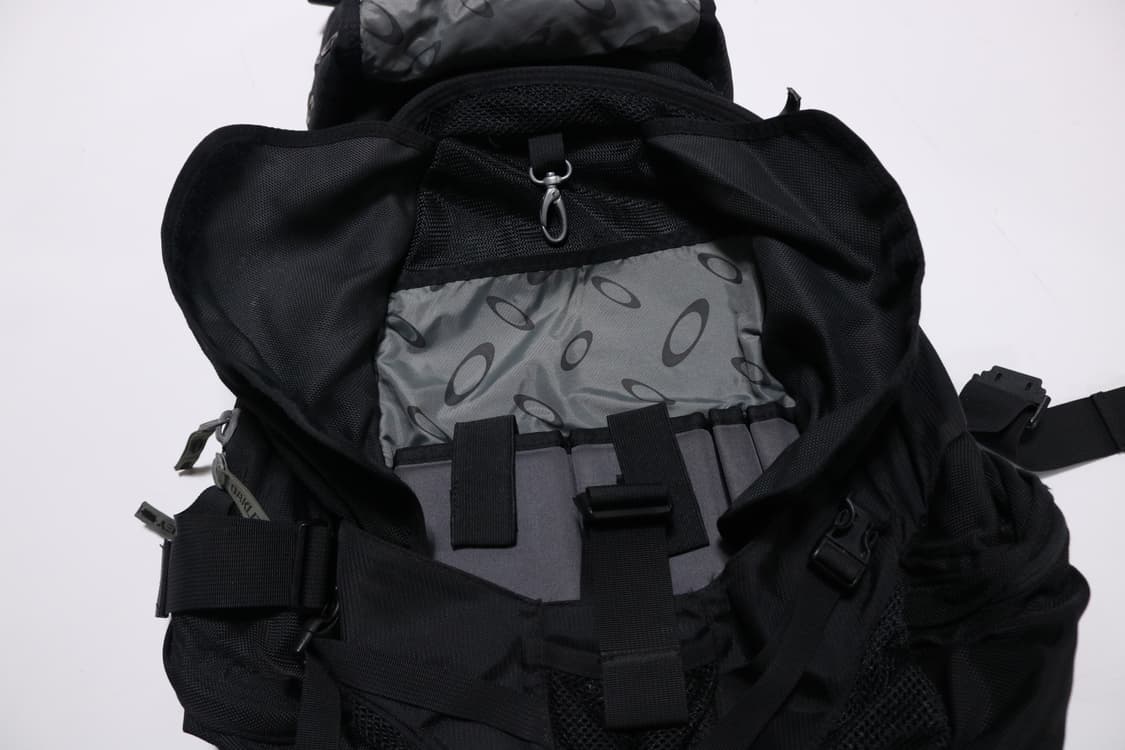 오클리 백팩 상품이미지5