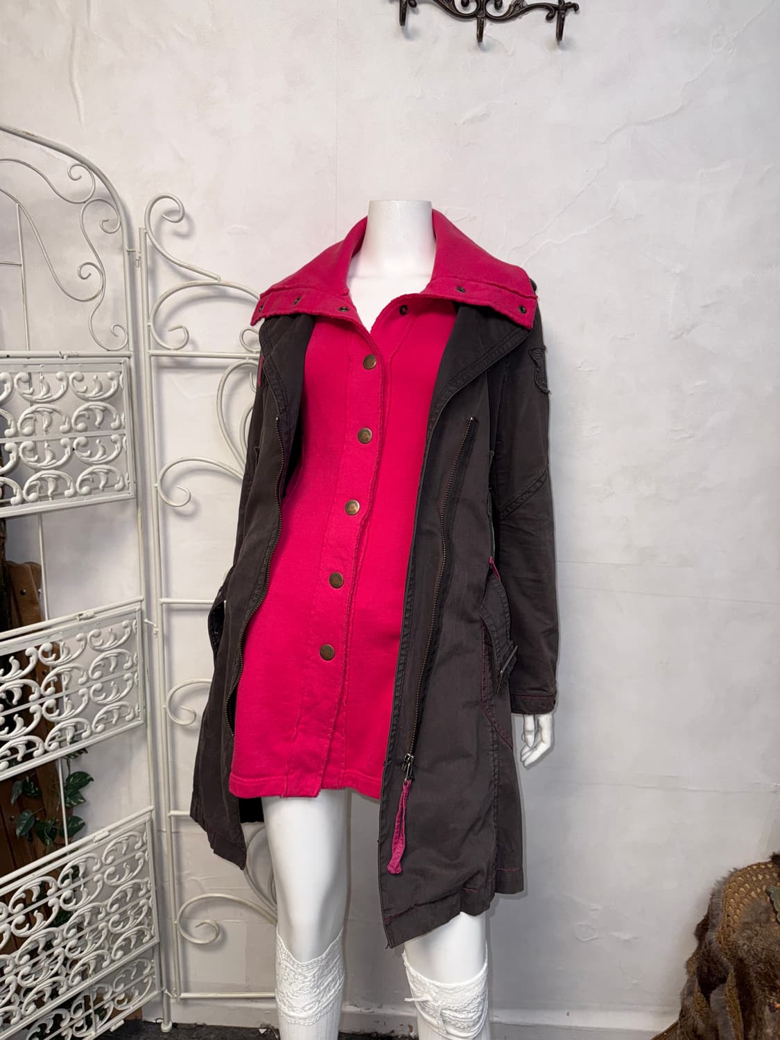 Buckaroo charcoal pink belted coat ops 상품이미지9