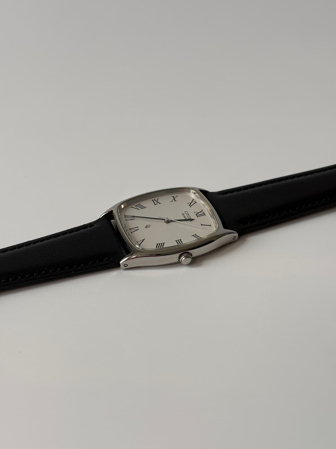 1980s CQ Roman Index Silver Tank Quartz 상품이미지4