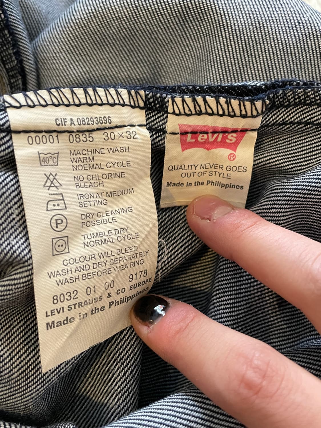 리바이스 엔지니어드 팬츠 상품이미지2