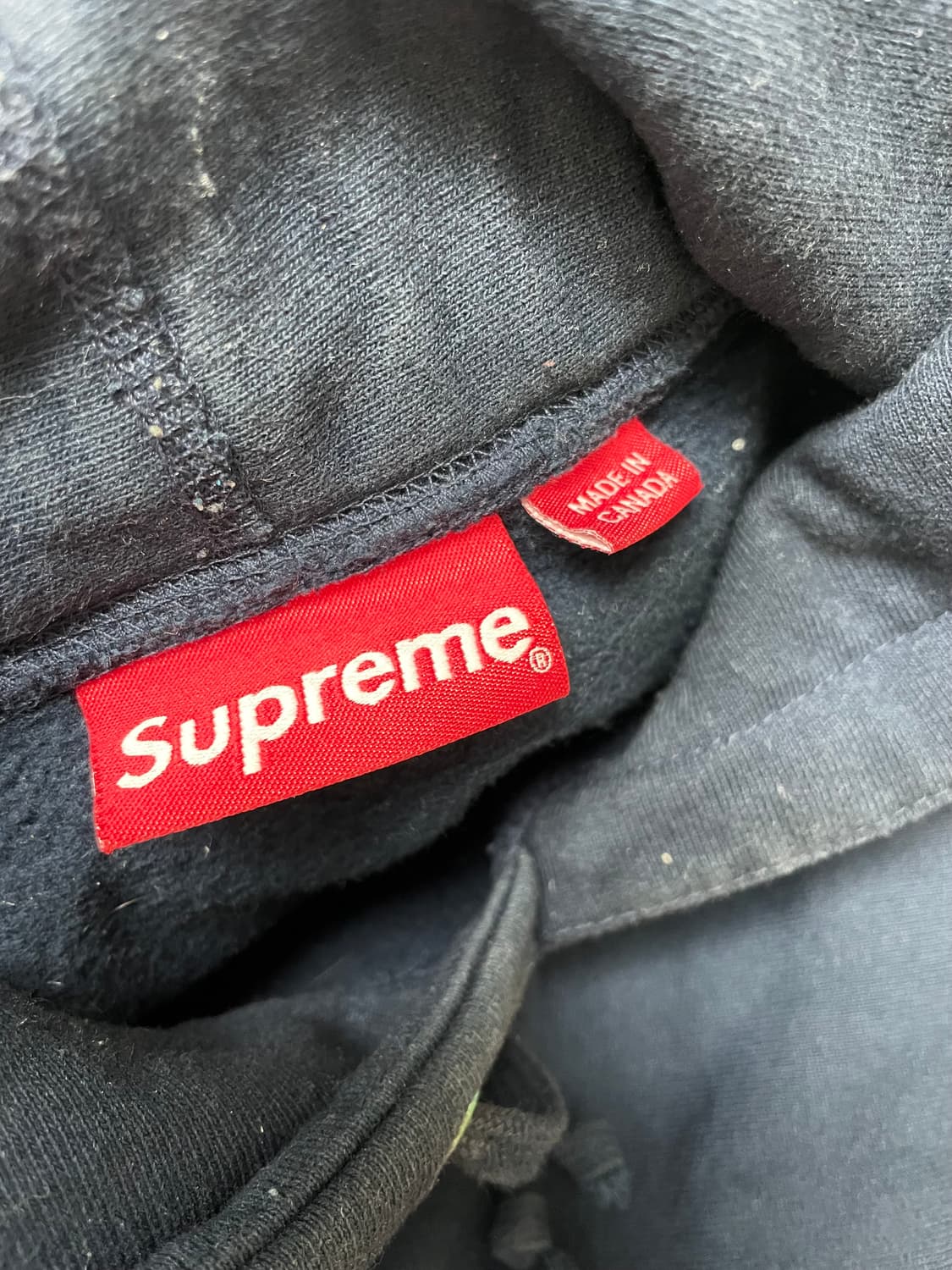 [L] 슈프림17fw 센터피스 후드 네이비 상품이미지3