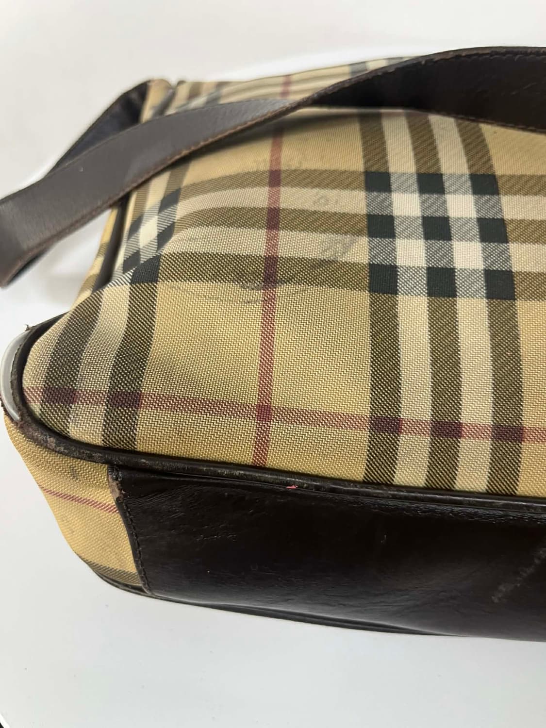 버버리 노바체크 플랩 메신저 크로스 숄더백 상품이미지9