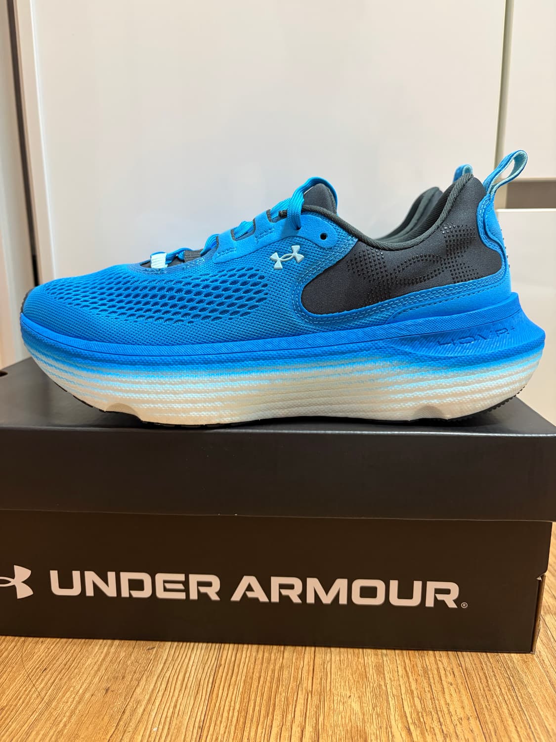 언더아머 인피니트 엘리트2 260사이즈 러닝화 상품이미지3