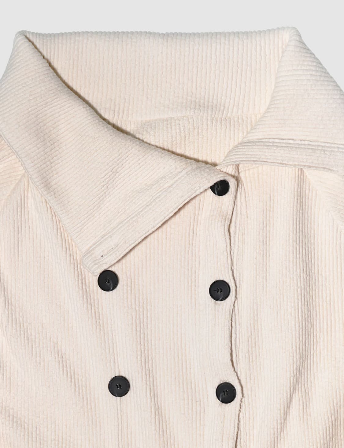 인앤양인하모니 Double Button Cardigan Cream 상품이미지2