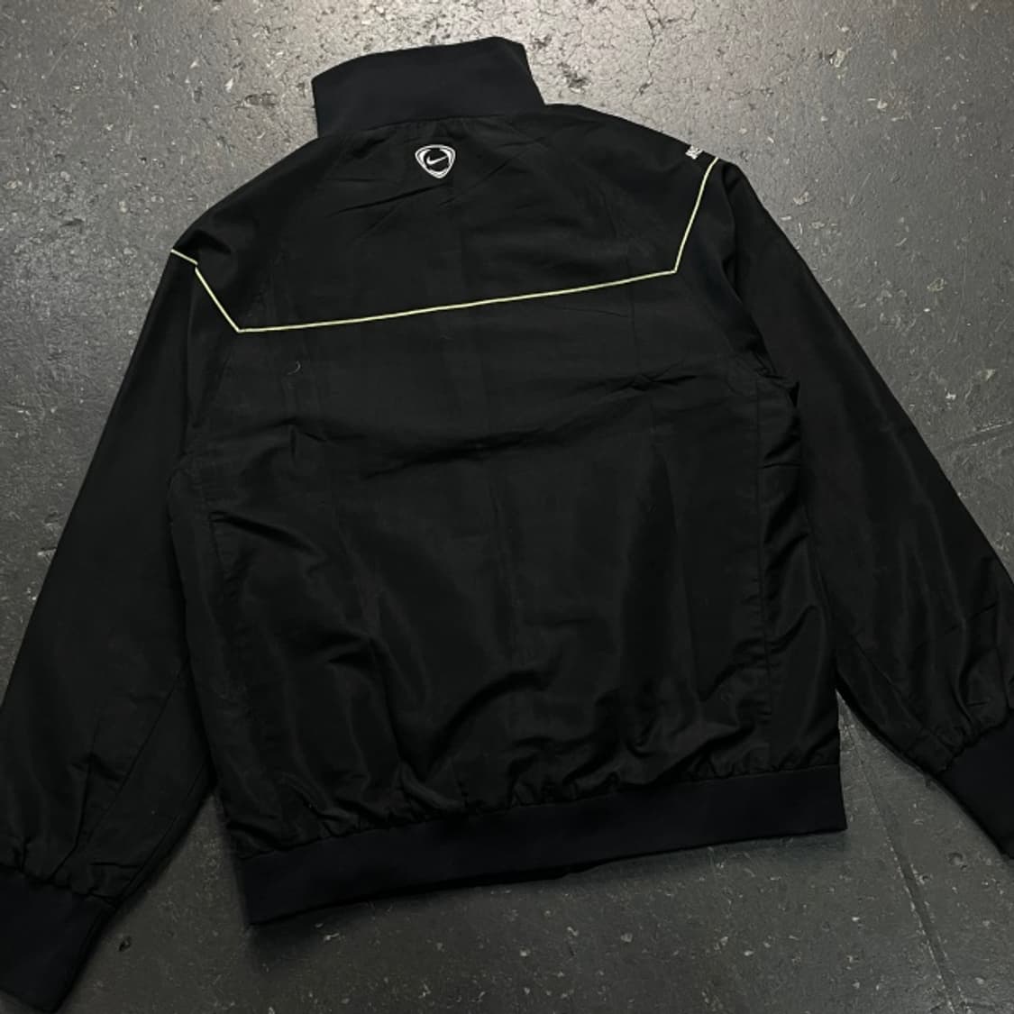 100 나이키 유벤투스 바람막이 상품이미지5