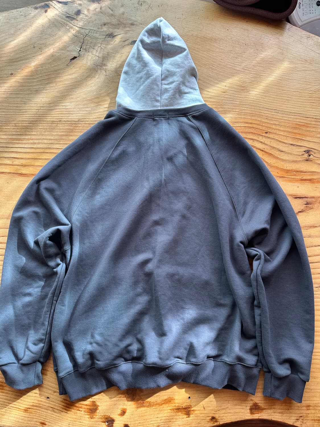 앵글런 투톤 차콜 후드 상품이미지3