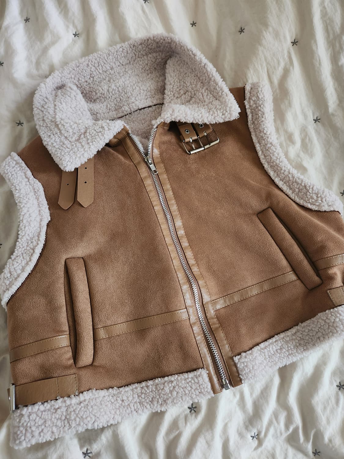 에이블리 무스탕 조끼 상품이미지1