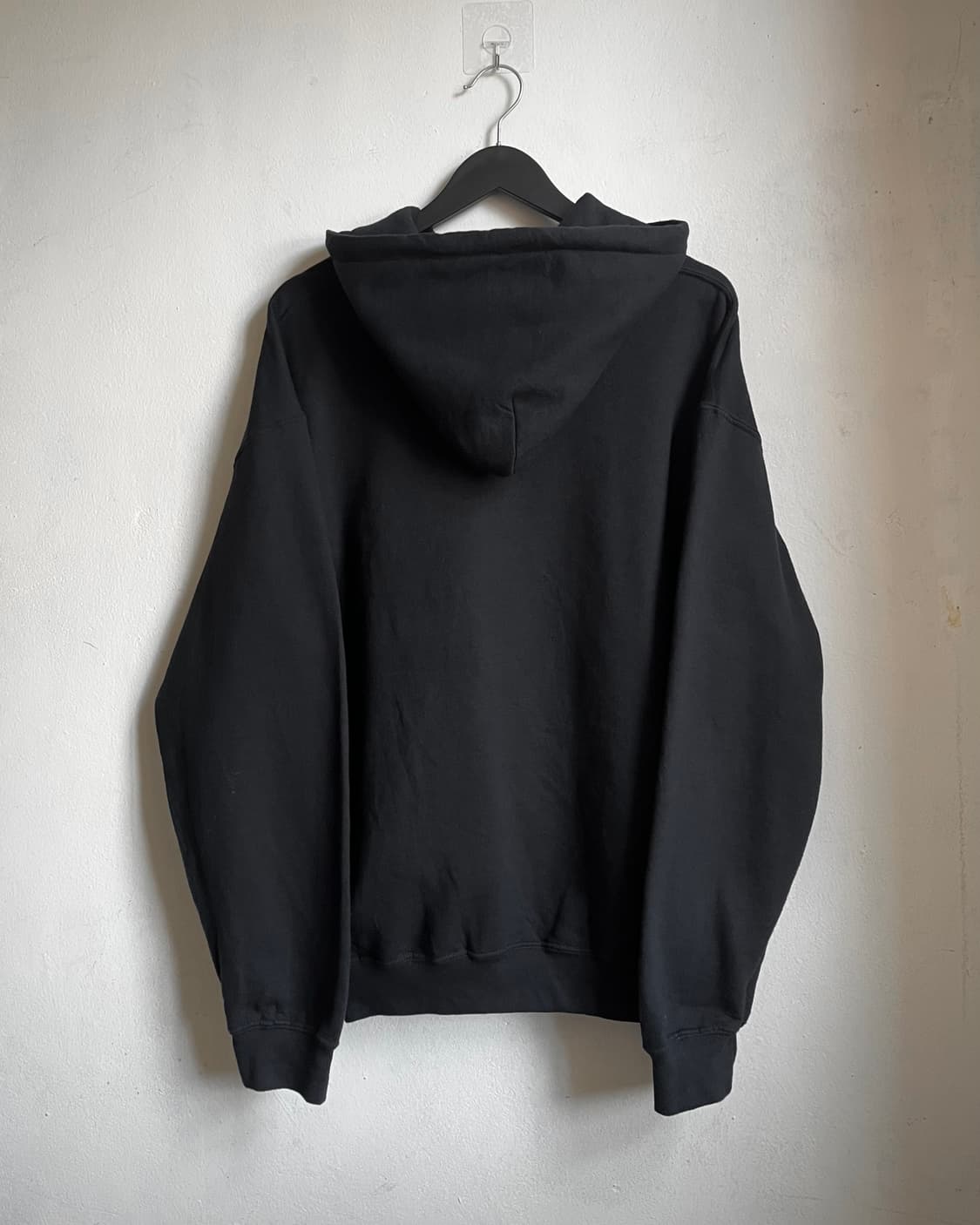 2000s GILDAN Gothic Printed Sweat Hood 상품이미지7