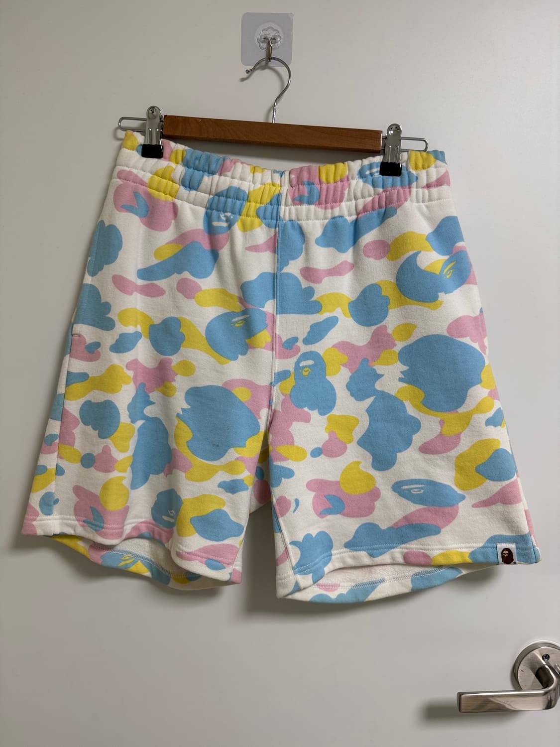 베이프 반바지 상품이미지1