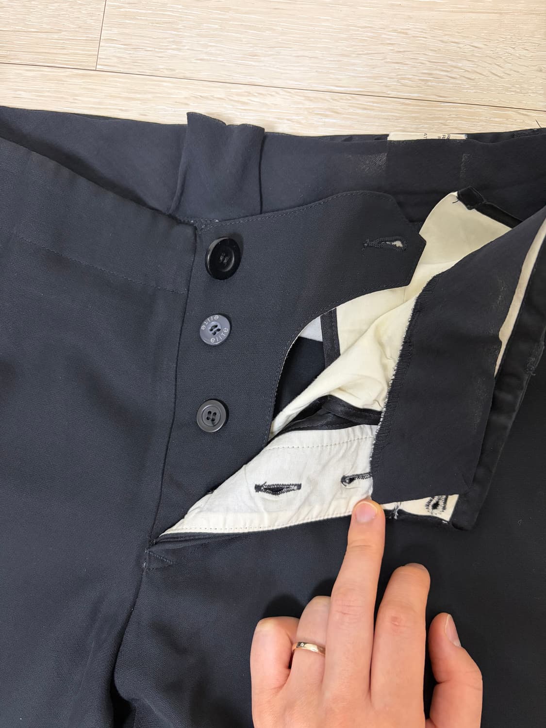 릭오웬스 울실크  7부 슬랙스 IT40 / US6 상품이미지5