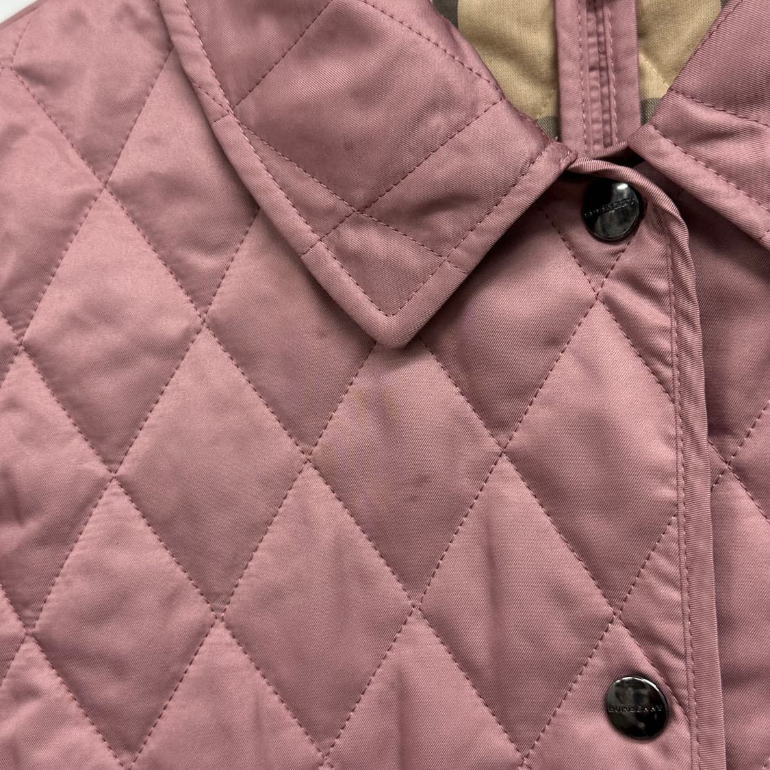 버버리 체크 디테일 퀼팅 자켓 상품이미지6