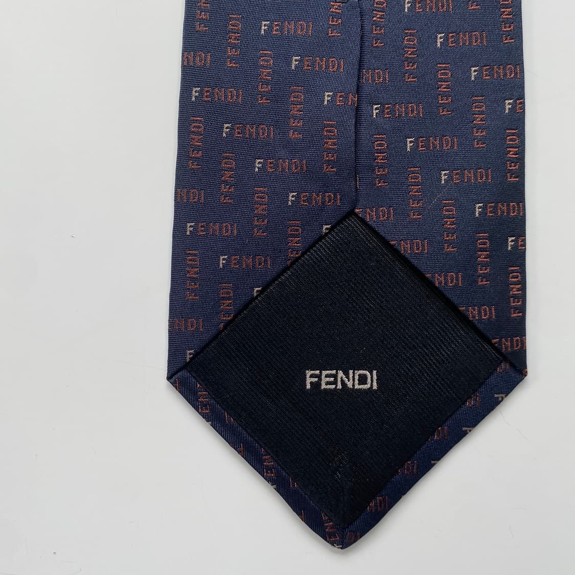 FENDI 펜디 영문모노그램 정품 명품넥타이 상품이미지7