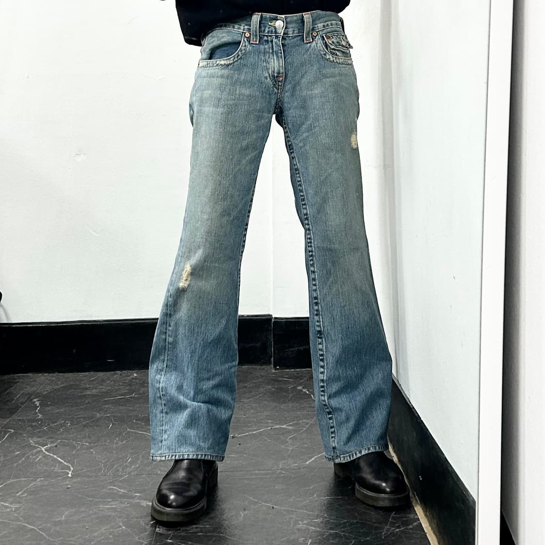 트루릴리전 월드투어 부츠컷 데님 팬츠 상품이미지3