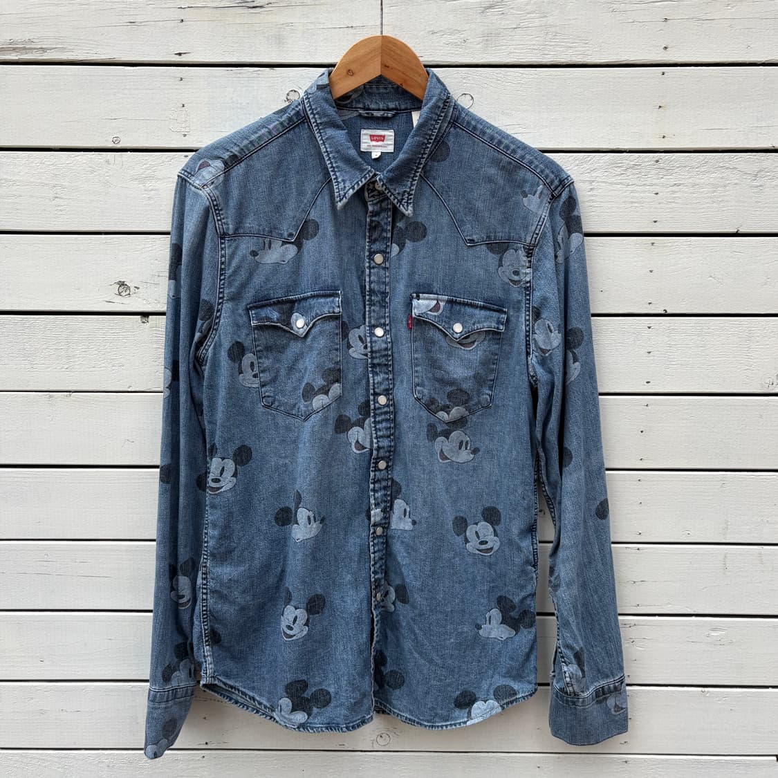Levi’s x Disney 리바이스 디즈니 미키마우스 데님 셔츠 상품이미지1