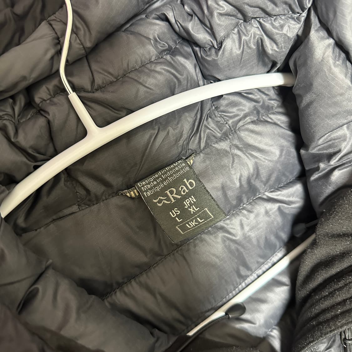 Rab 알파인자켓 블랙  상품이미지3