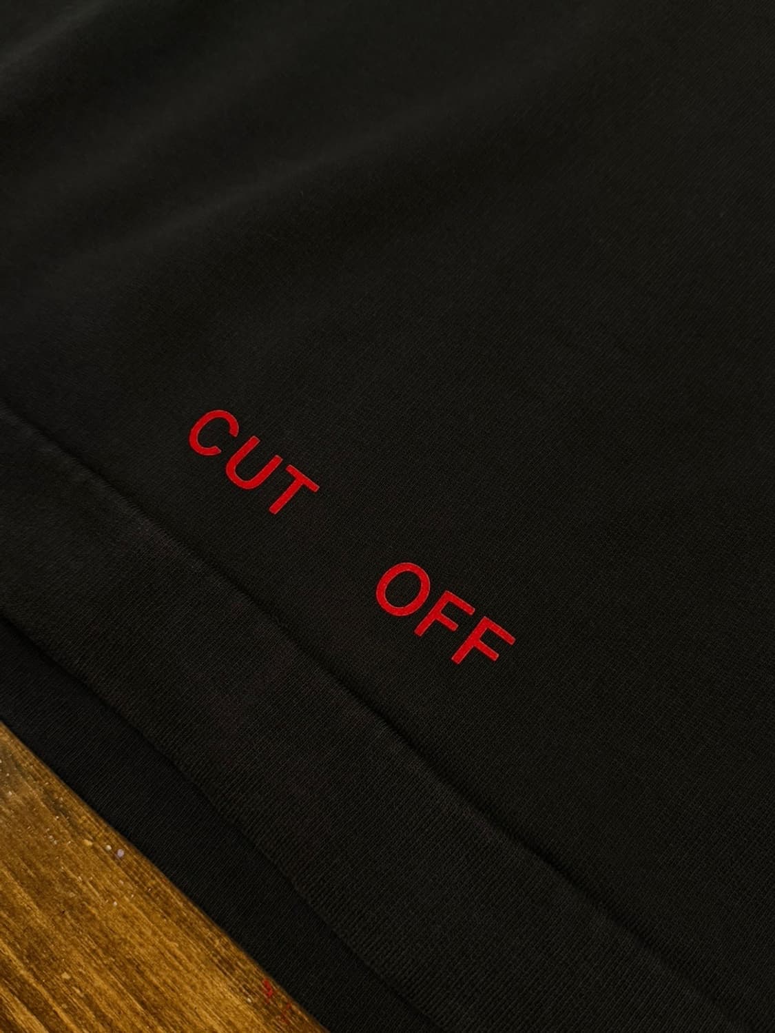 오프화이트 그래픽 맨투맨 100 상품이미지9