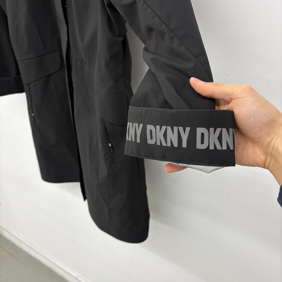 DKNY 블랙 하프 코트 야상 바람막이 여m 상품이미지3