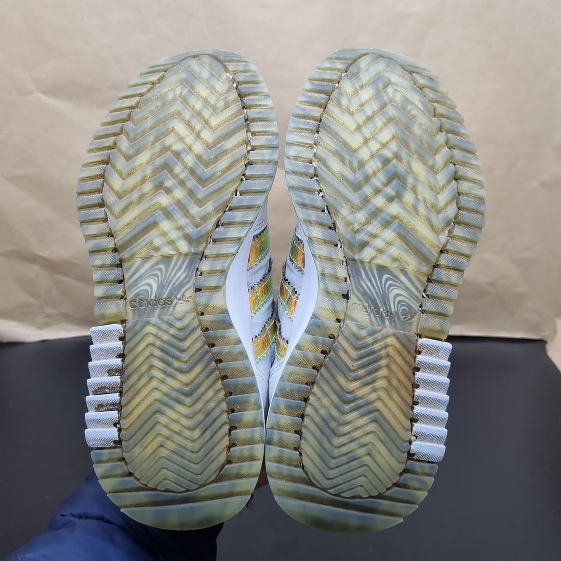 아디다스 레트로피 마블 운동화220 상품이미지3