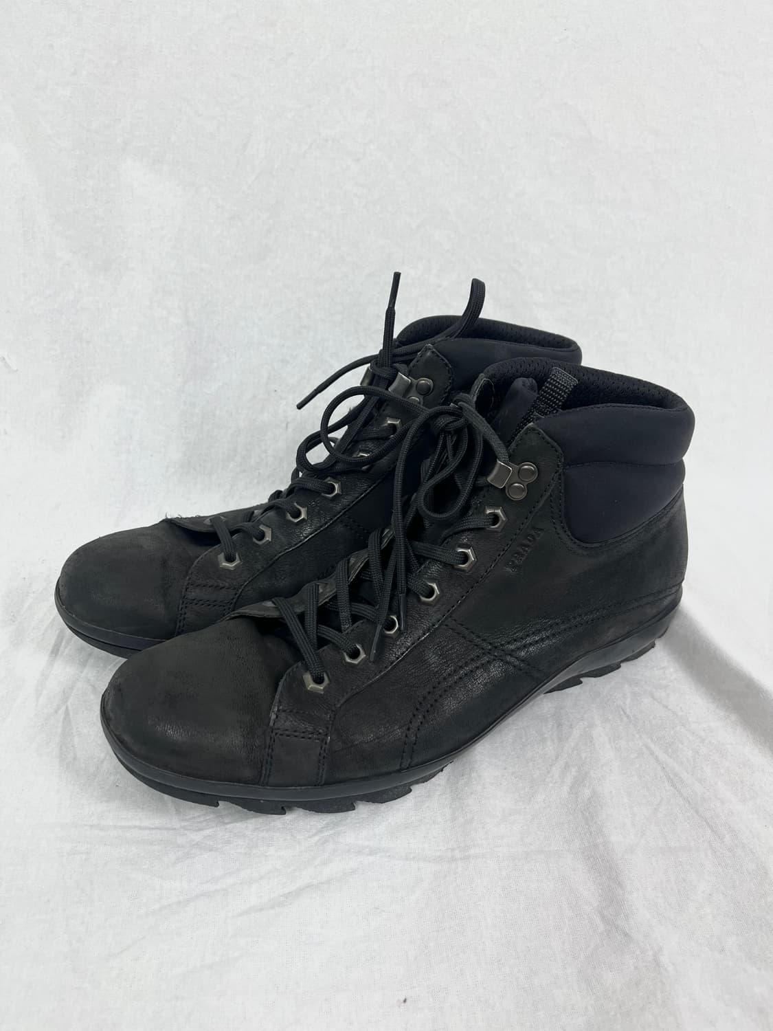 Prada sports 스웨이드 하이킹 부츠 상품이미지1