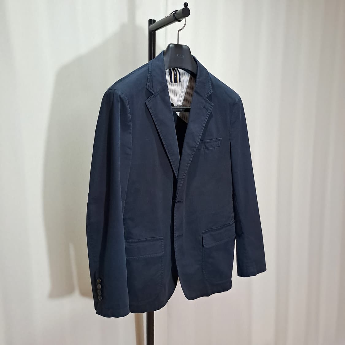 (택포) 헤지스 23ss 가먼트다잉 치노자켓 B400 상품이미지3