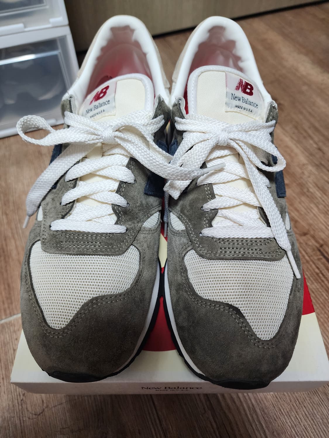 [285] 뉴발란스 990v1 메이드 인 USA 올리브 상품이미지3