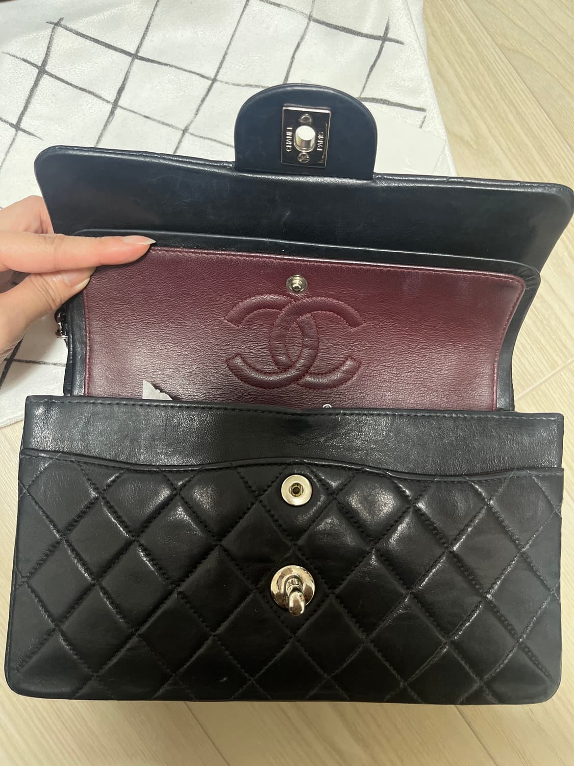 샤넬 클레식 스몰 램스킨 은장 상품이미지6