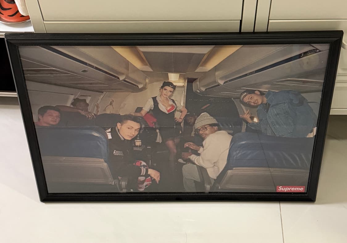 슈프림 포스터 액자 상품이미지1