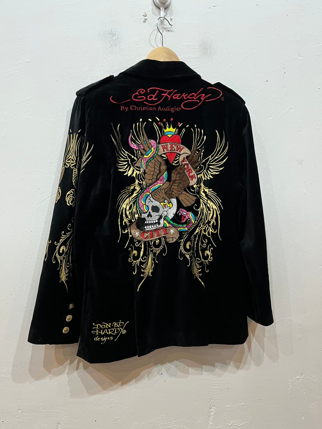 ED HARDY 에드하디 금장 자수 벨벳 자켓 상품이미지1