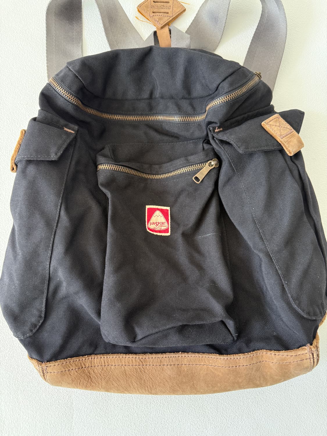 잔스포츠(JANSPORT) 백팩 상품이미지2