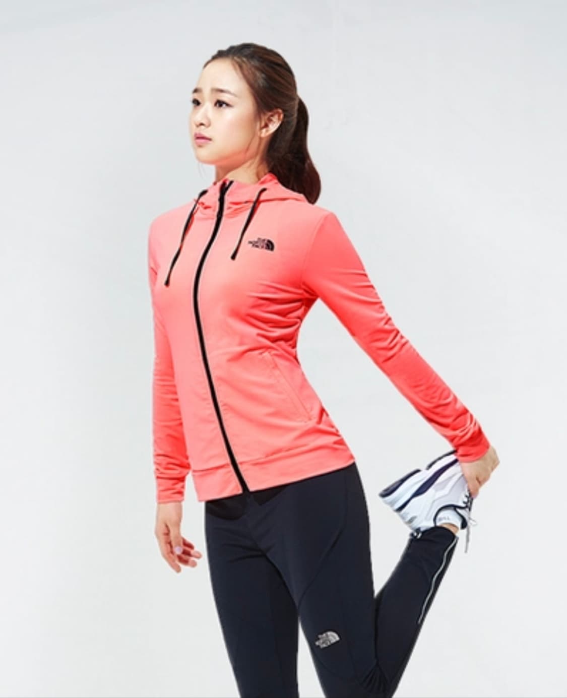 노스페이스 여성 냉감 트랙 자켓 90(L) 상품이미지2
