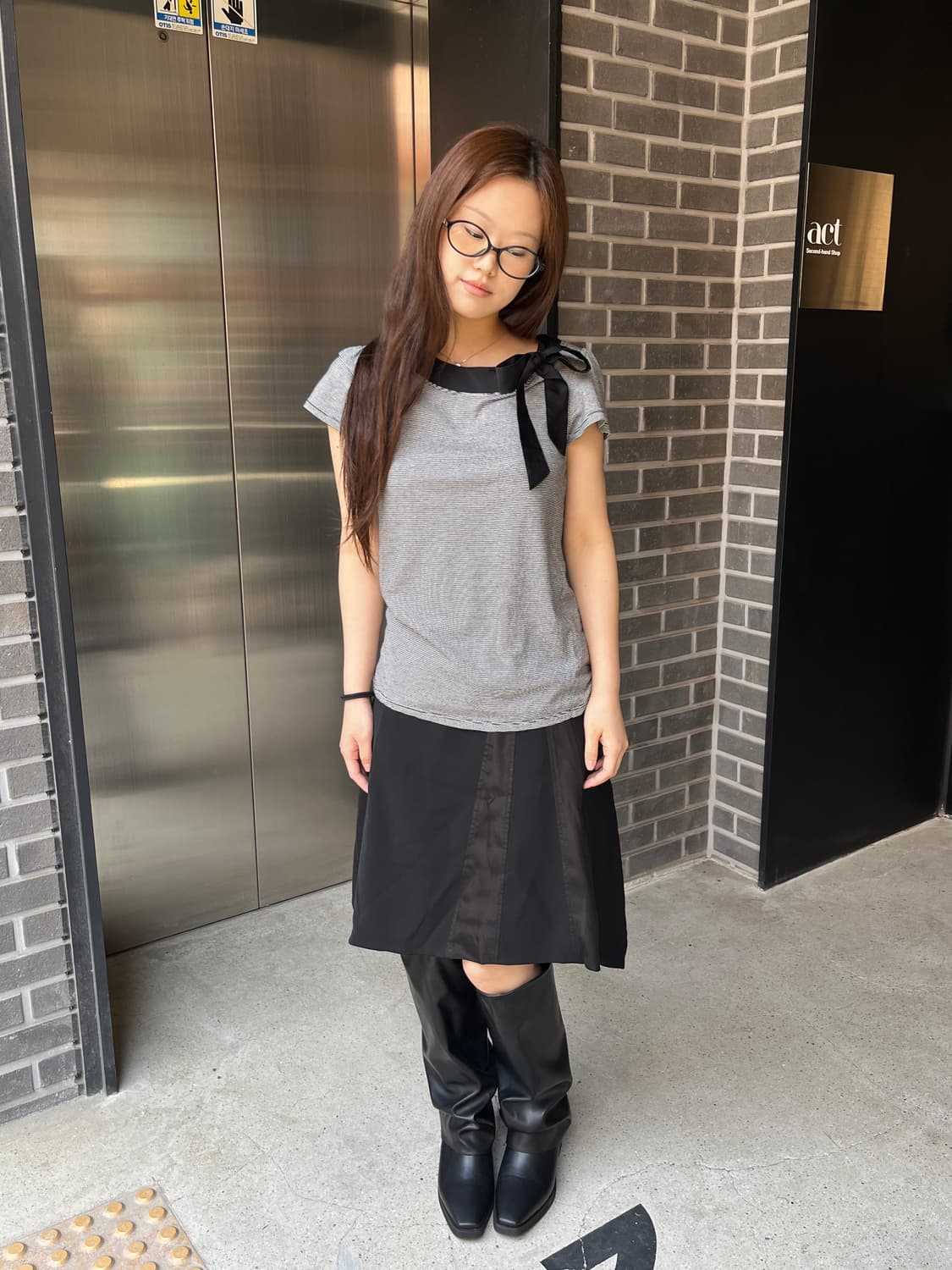 Hushush 넥 리본 티셔츠  상품이미지4