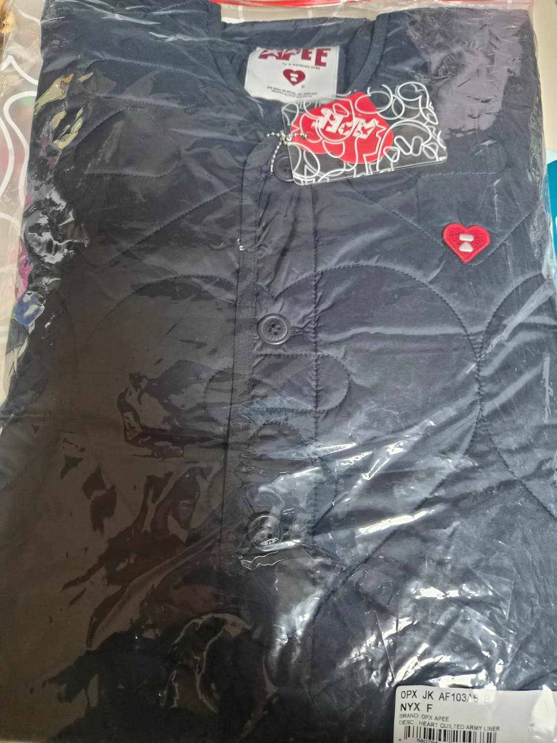 베이프 여성용 에이피 라인 퀼티드 자켓 상품이미지4