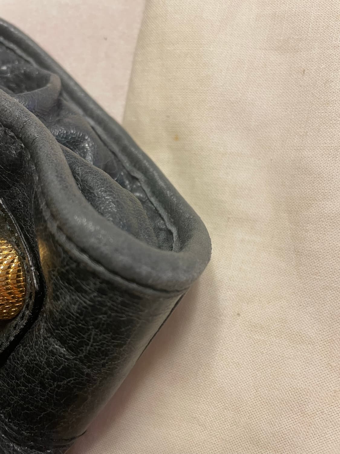 발렌시아가 모터백 자이언트 파트타임 상품이미지3