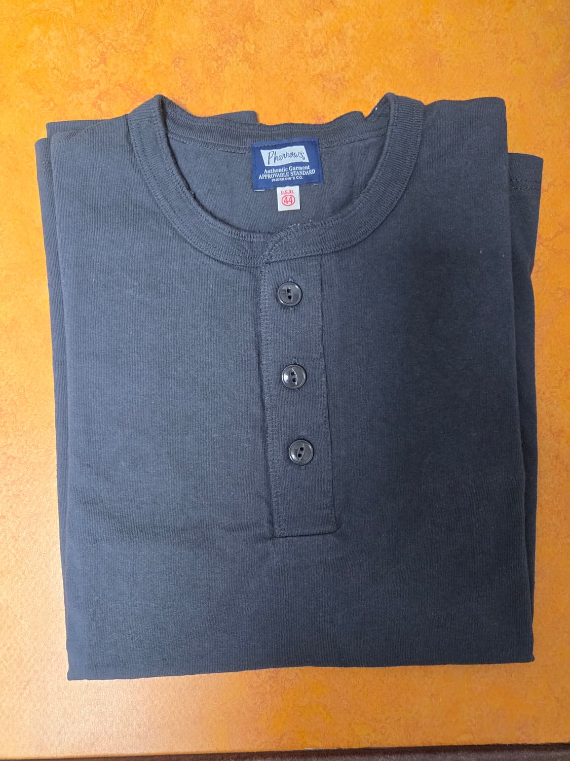 페로우즈 헨리넥 Heather Gray,Black,Navy 팝니다
 상품이미지2