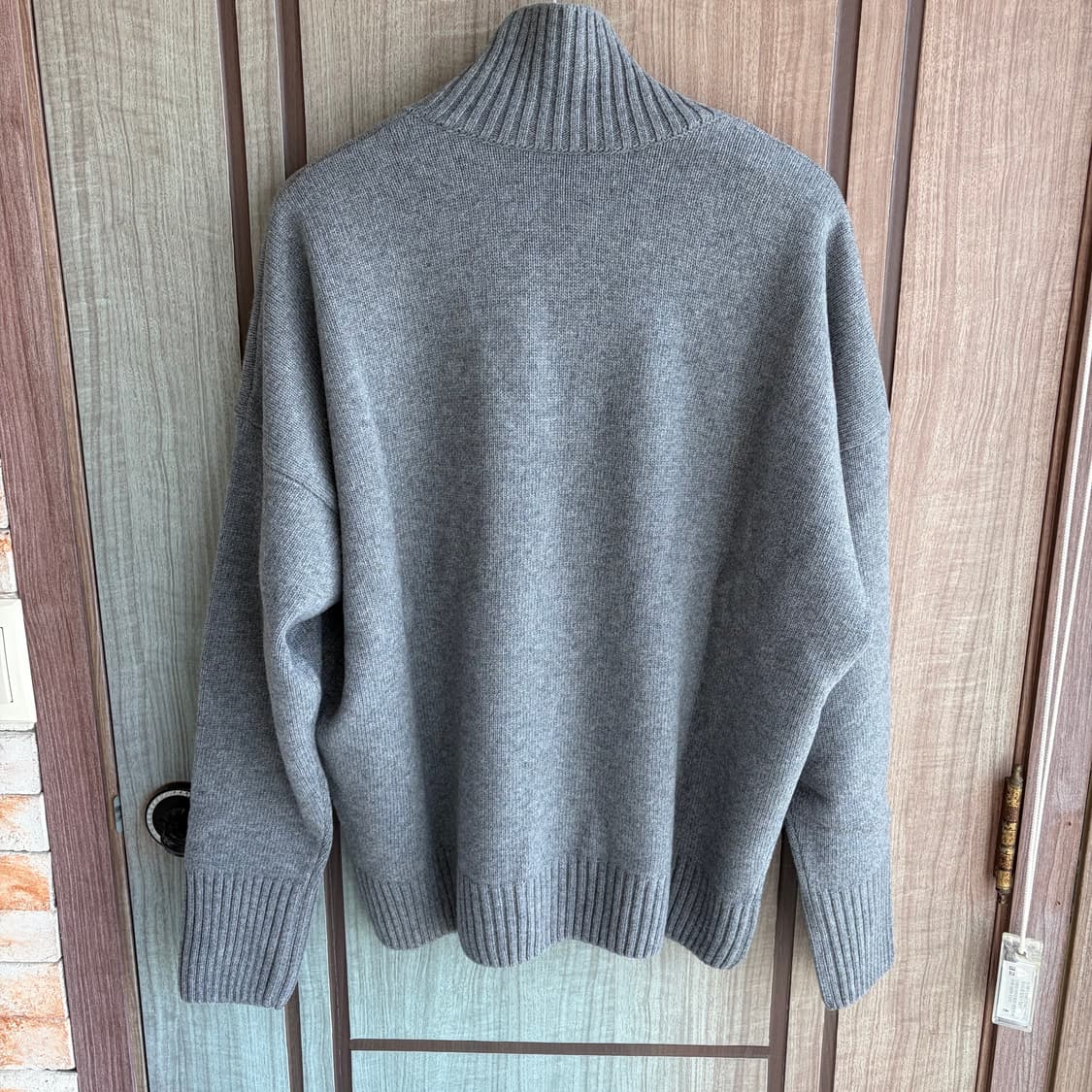 새상품(XXL)메종키츠네 폭스 헤드 하이넥 니트 그레이 상품이미지2